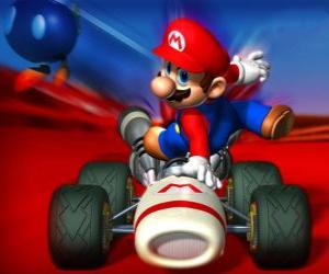 Puzzle Super Mario Kart est un jeu de course