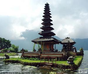 Puzzle Temple d'Ulun Danu Batur, Bali