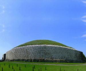 Puzzle Tombe mégalithique de Newgrange, en Irlande