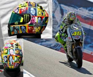 Puzzle Valentino Rossi prend son casque pour les personnes importantes pour lui.