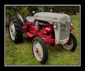 Puzzle Vieux tracteur agricole